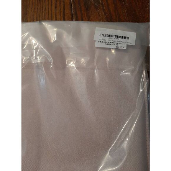 New Wocadi 5-in-1 Peach Orange Green MacBook Pro 15 Sleeve Protection Kit - Picture 6 of 6